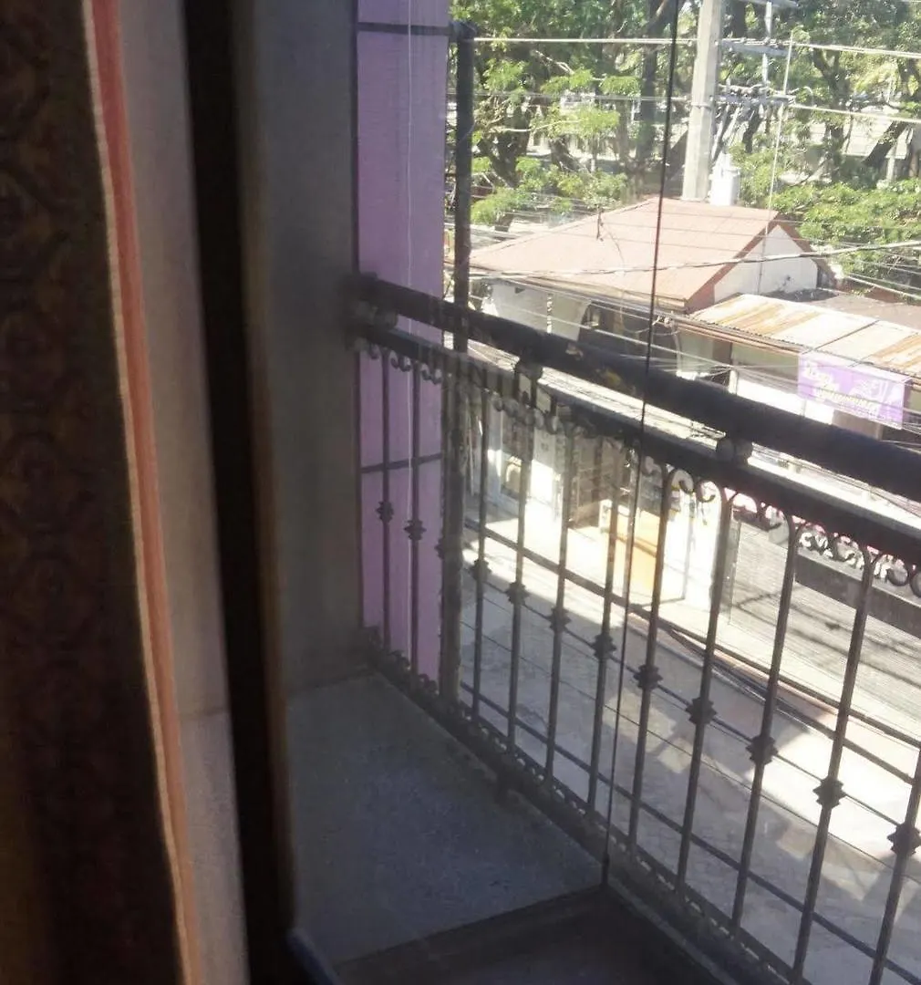 **  Centauro Hotel Ángeles Filipinas